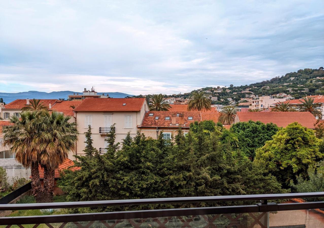 Cannes Cosy Holiday Home מראה חיצוני תמונה